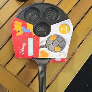 Disney Winnie The Pooh Black Pancake Mold with Character Designs